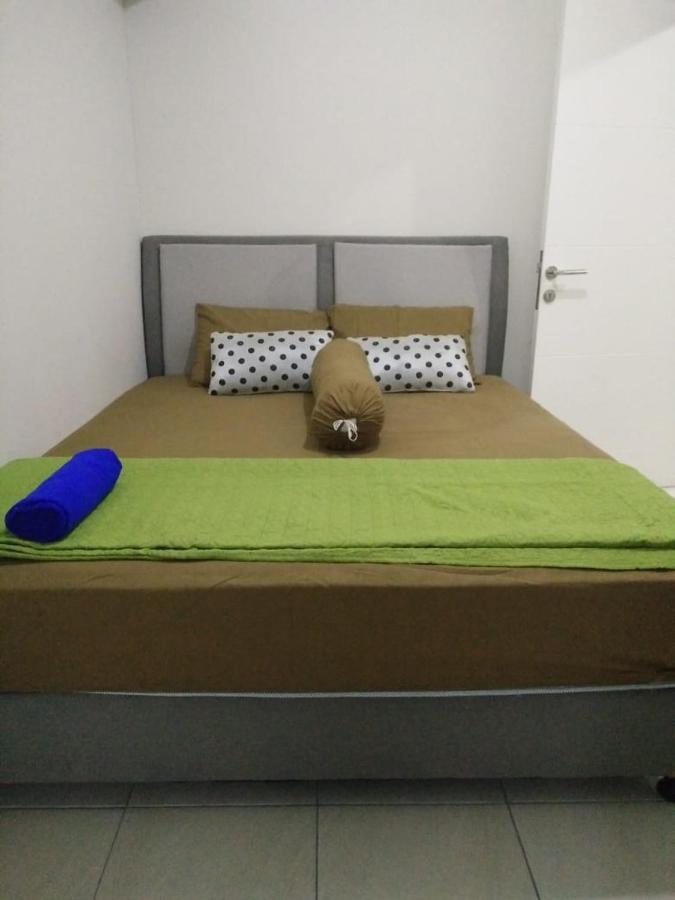 Springlake Apartemen 2Br-Sumarecon-Bekasi, By Bu Johan Exterior foto